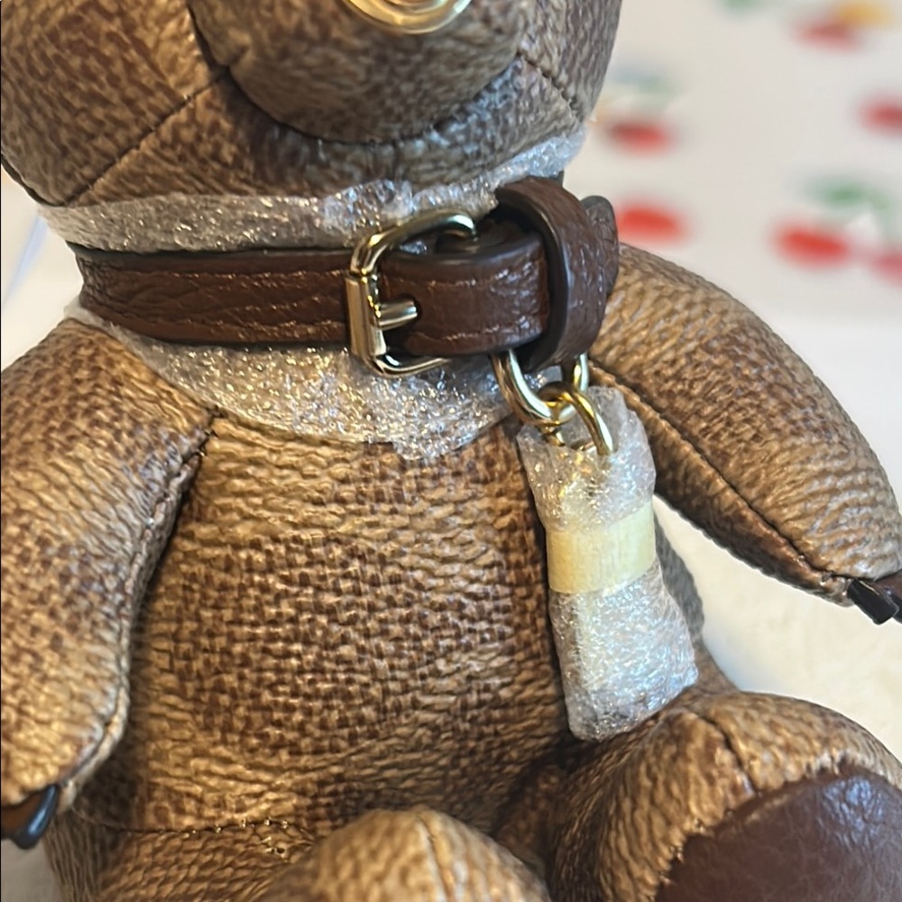 COACH Collectible Bear Bag Charm in Signature Canvas with Dust Bag NWT! - Picture 4 of 9